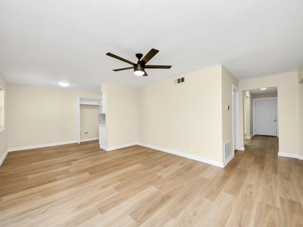 13606 Sunrose Lane, Houston TX 77045