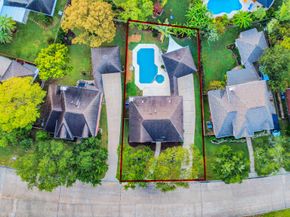 1742 Crescent Green Drive, Houston TX 77094