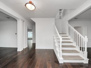 1742 Crescent Green Drive, Houston TX 77094