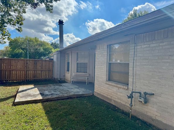 10918 Spanish Grant Drive, Sugar Land TX 77498