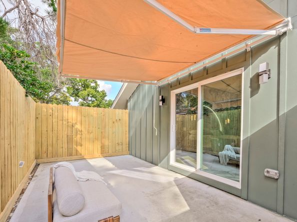 10021 Lazy Oaks Street, Houston TX 77080