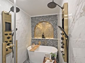 10021 Lazy Oaks Street, Houston TX 77080