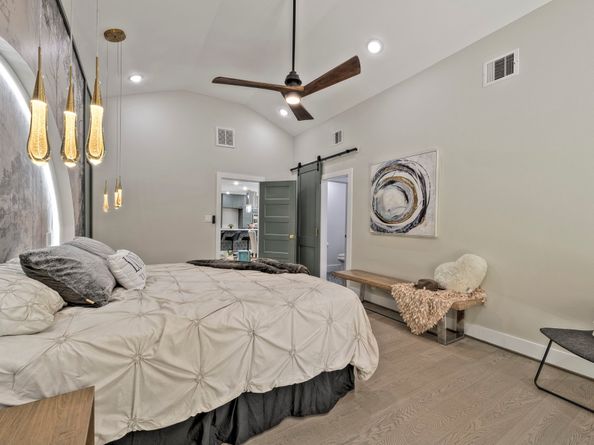 10021 Lazy Oaks Street, Houston TX 77080