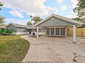 10021 Lazy Oaks Street, Houston TX 77080