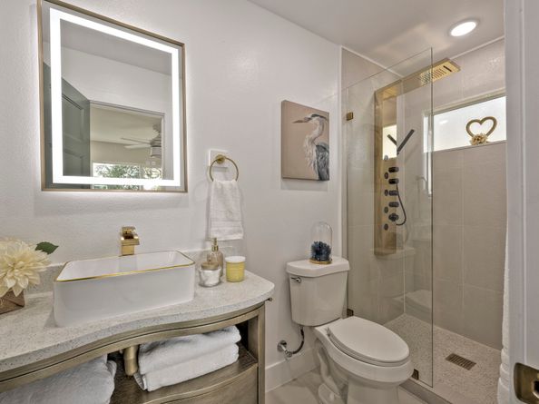 10021 Lazy Oaks Street, Houston TX 77080