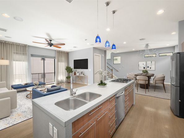 2310 Camden Drive, Houston TX 77021