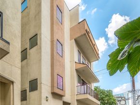 2310 Camden Drive, Houston TX 77021