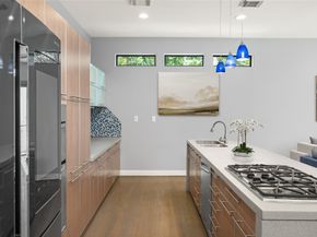 2310 Camden Drive, Houston TX 77021