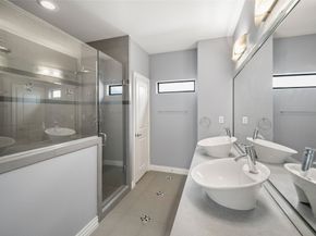 2310 Camden Drive, Houston TX 77021