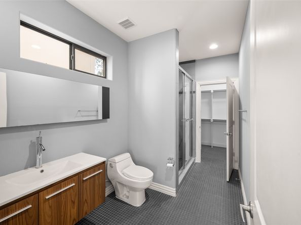 2310 Camden Drive, Houston TX 77021