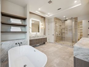 1656 Banks Street, Houston TX 77006