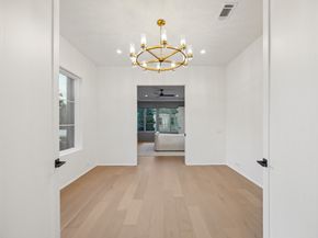 1656 Banks Street, Houston TX 77006