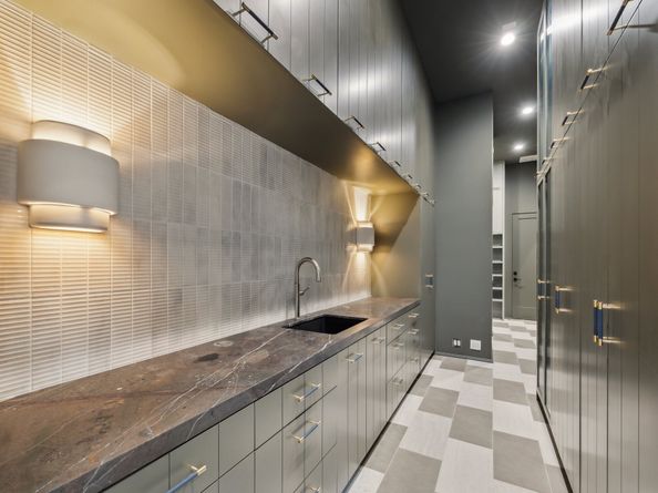 1656 Banks Street, Houston TX 77006