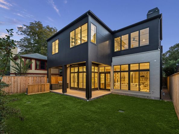 1656 Banks Street, Houston TX 77006