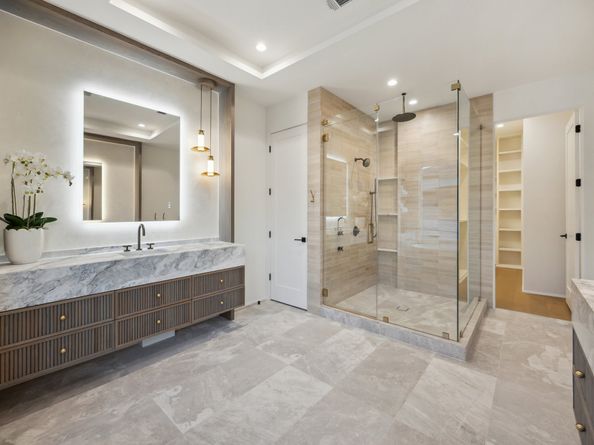 1656 Banks Street, Houston TX 77006