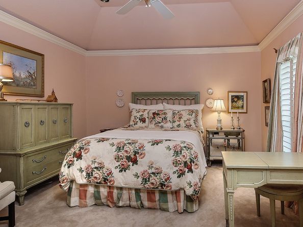 26 S Windsail Place, The Woodlands TX 77381