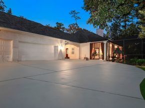 26 S Windsail Place, The Woodlands TX 77381