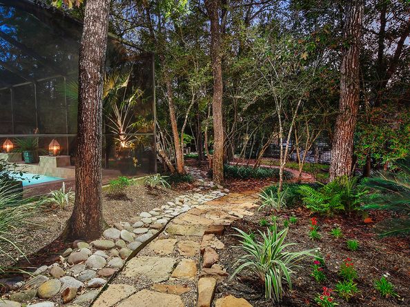 26 S Windsail Place, The Woodlands TX 77381