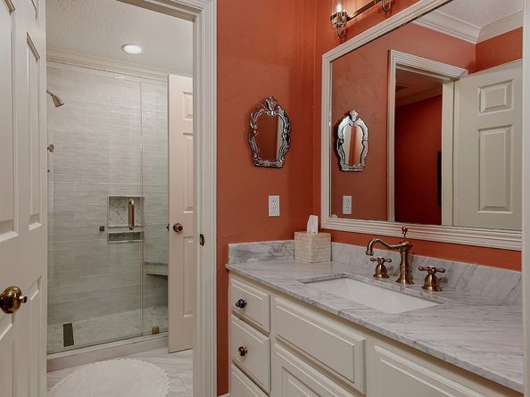 26 S Windsail Place, The Woodlands TX 77381