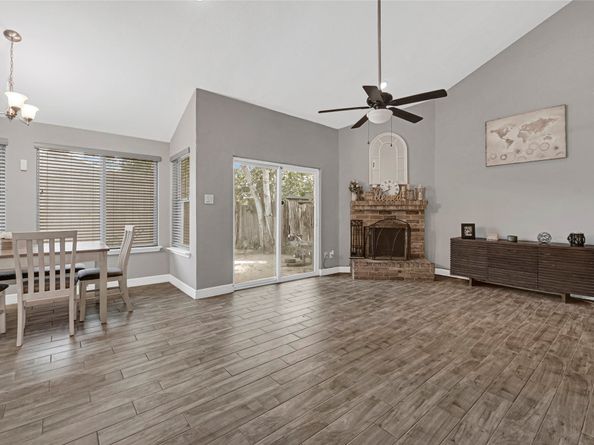 3018 Windy Royal Drive, Houston TX 77045