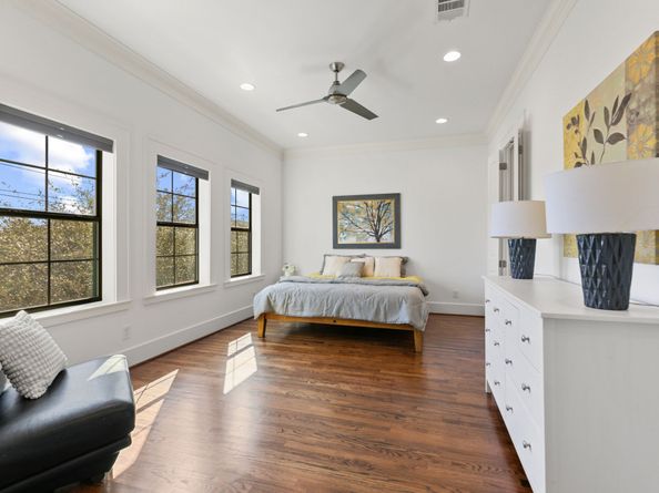 1607 Cohn Street, Houston TX 77007