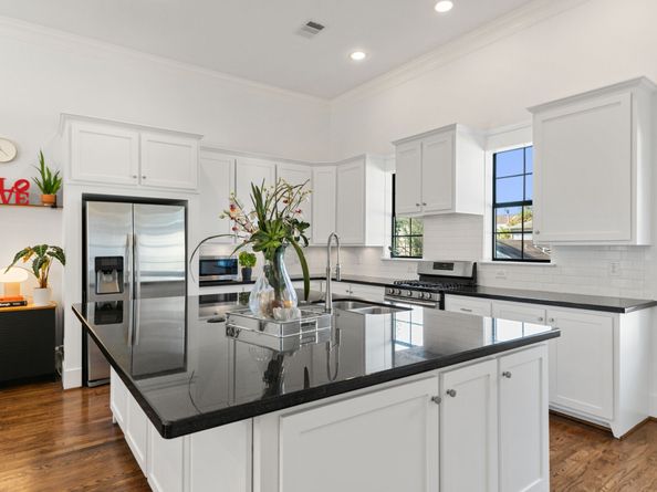 1607 Cohn Street, Houston TX 77007