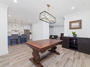 22 Sugarberry Circle, Houston TX 77024