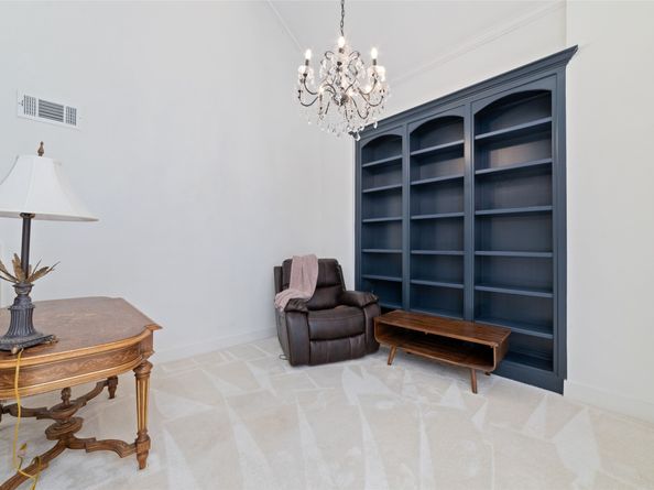 22 Sugarberry Circle, Houston TX 77024