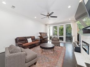 22 Sugarberry Circle, Houston TX 77024