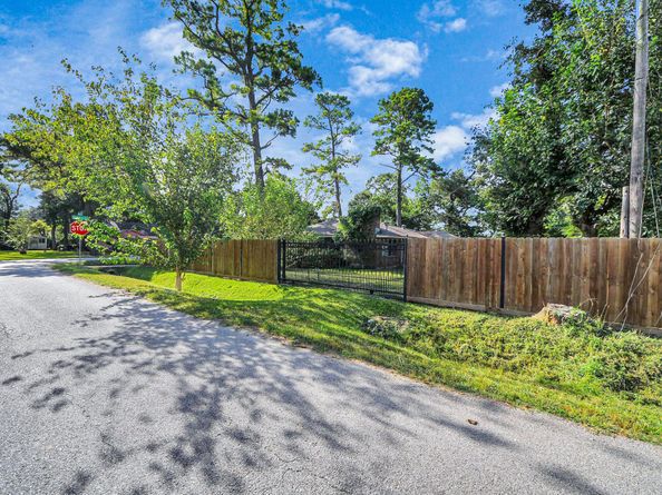 5914 Breland Street, Houston TX 77016