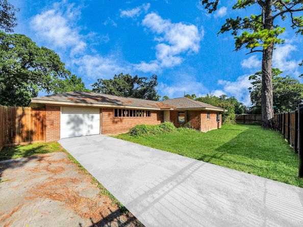 5914 Breland Street, Houston TX 77016