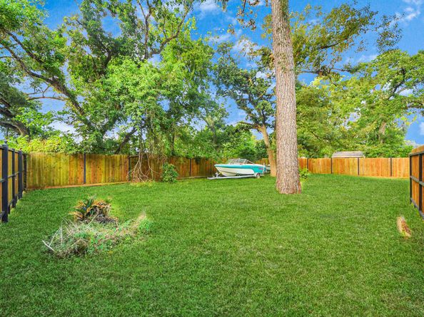 5914 Breland Street, Houston TX 77016