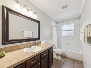 5211 Mulford Street, Houston TX 77023