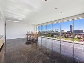 2200 Willowick Road 11C, Houston TX 77027