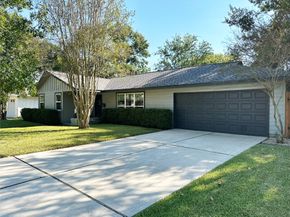 4821 Hummingbird Street, Houston TX 77035