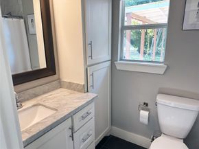 4821 Hummingbird Street, Houston TX 77035