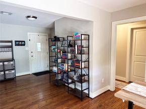 4821 Hummingbird Street, Houston TX 77035