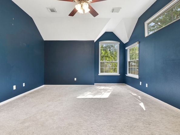 31 Treescape Circle, The Woodlands TX 77381