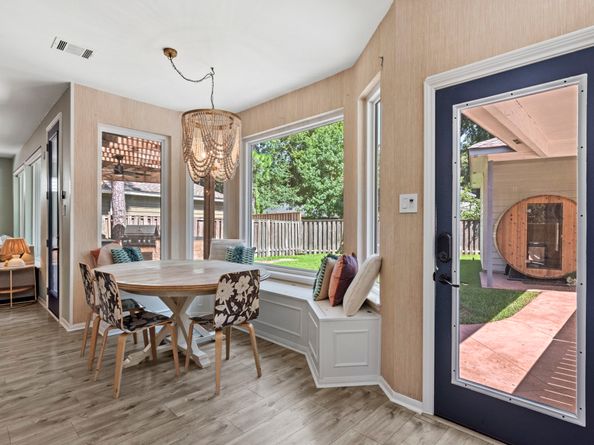 31 Treescape Circle, The Woodlands TX 77381