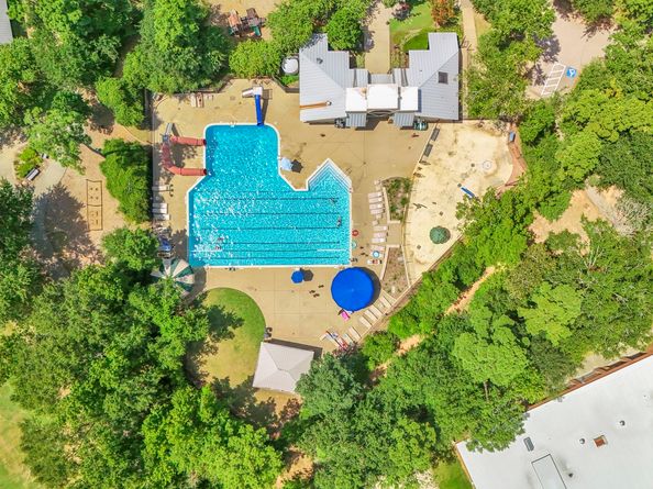 31 Treescape Circle, The Woodlands TX 77381
