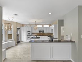 31 Treescape Circle, The Woodlands TX 77381