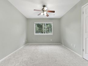 31 Treescape Circle, The Woodlands TX 77381