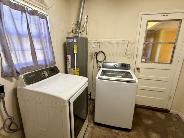 1323 Sulphur Street, Houston TX 77034