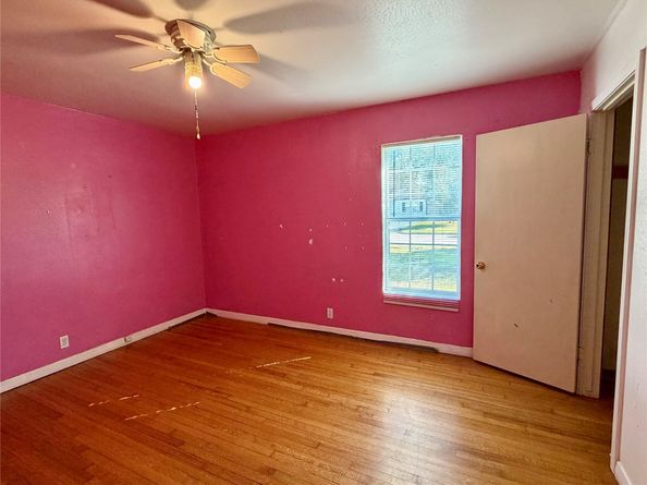 1323 Sulphur Street, Houston TX 77034