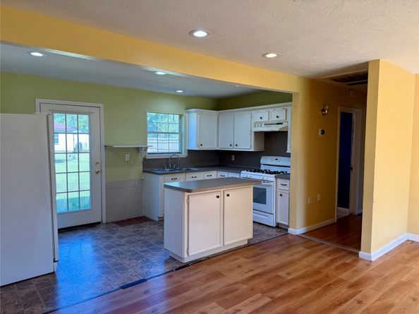 1323 Sulphur Street, Houston TX 77034