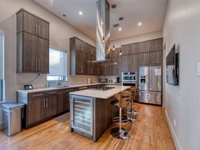 5521 Kiam Street, Houston TX 77007