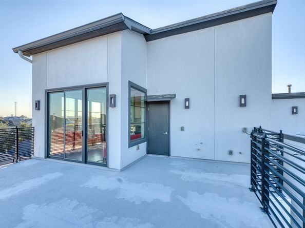 5521 Kiam Street, Houston TX 77007