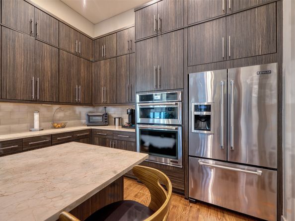 5521 Kiam Street, Houston TX 77007