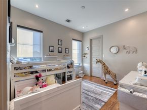 5521 Kiam Street, Houston TX 77007