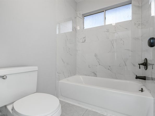 8906 Westplace Drive, Houston TX 77071